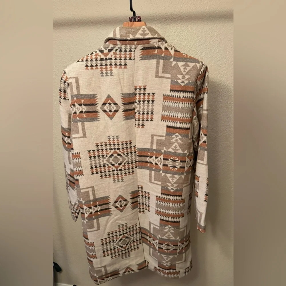 Women's Patterned Pea Coat - Picture 3 of 7